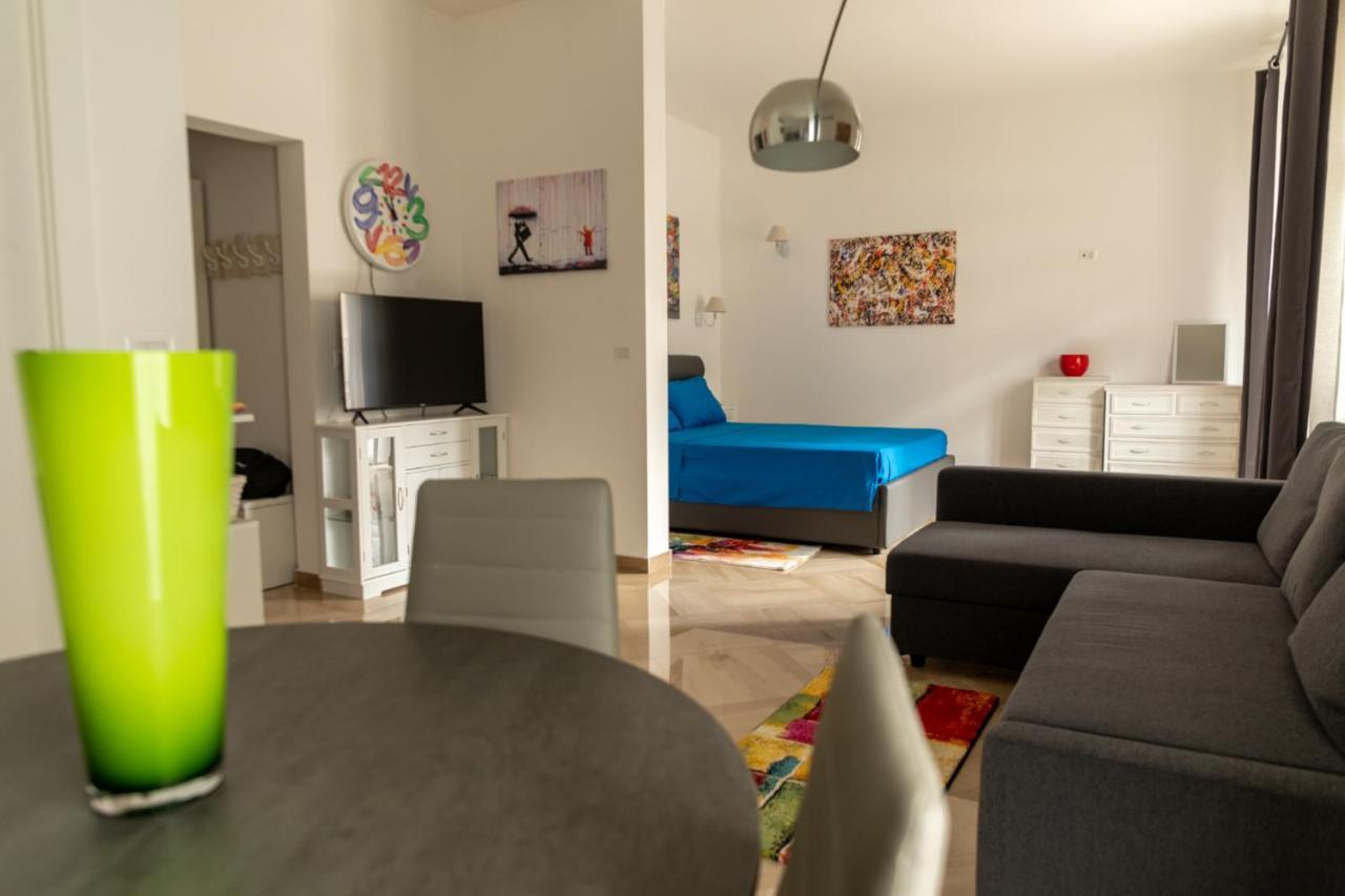 Cozy Loft Putignani Apartment Bari Exterior foto